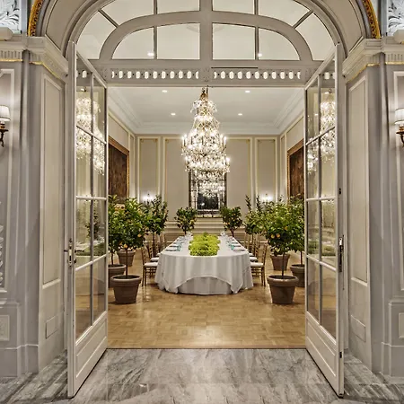 The St. Regis 5* Řím