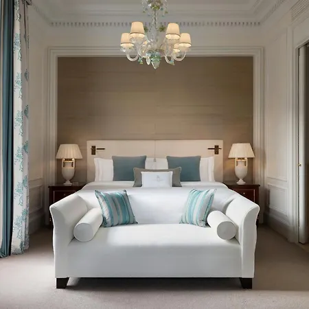 Hotel The St. Regis 5*