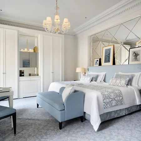 Hotel The St. Regis 5*