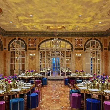 Ξενοδοχείο The St. Regis