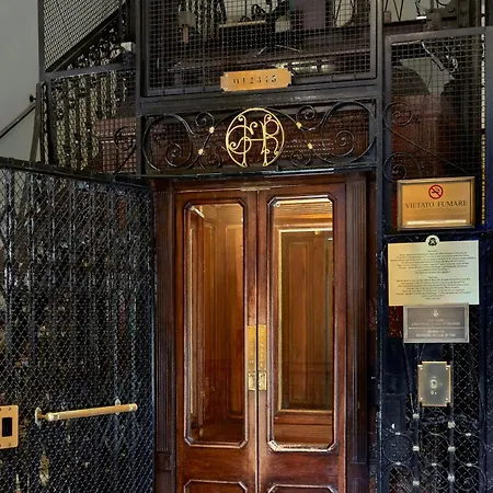 The St. Regis Ξενοδοχείο 5*