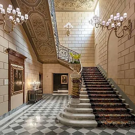 The St. Regis Hotel Rom