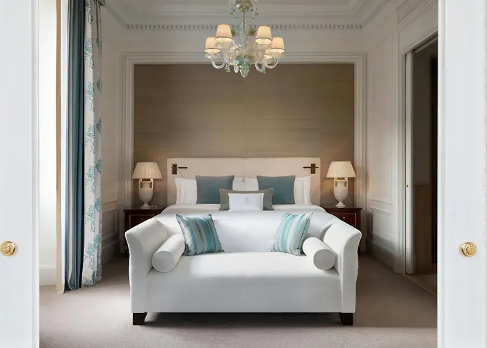 Szálloda The St. Regis 5*