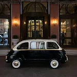 Szálloda The St. Regis 5*