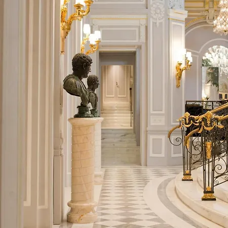 The St. Regis 5* Rome